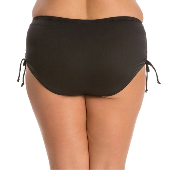 🆕️  24th & Ocean Plus High Waisted Bikini Bottom - Picture 4 of 9